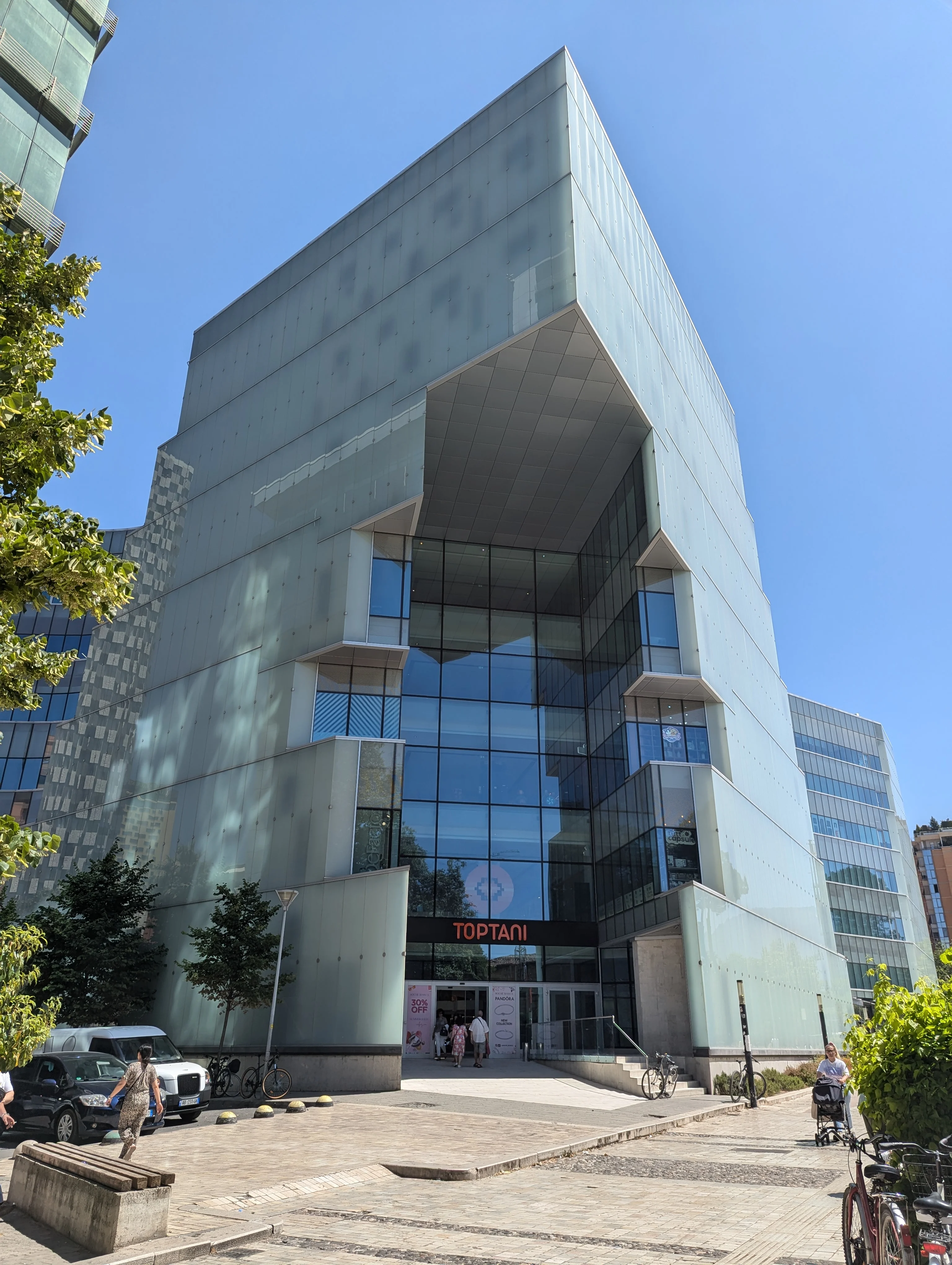 Toptani Shopping Center