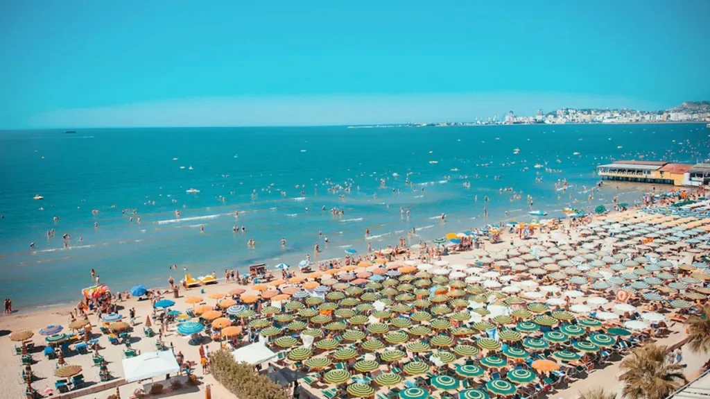 Plazhi i Mali Robit