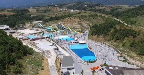 EQUOS Resort