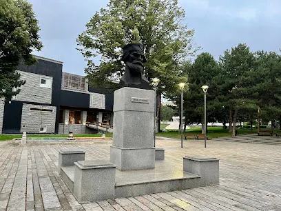 Përmendorja – Bust i “Mihal Gramenos”