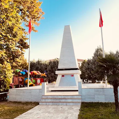 Monumenti i Hasan Riza Pashës