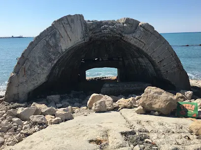 Bunkeri i Fotove
